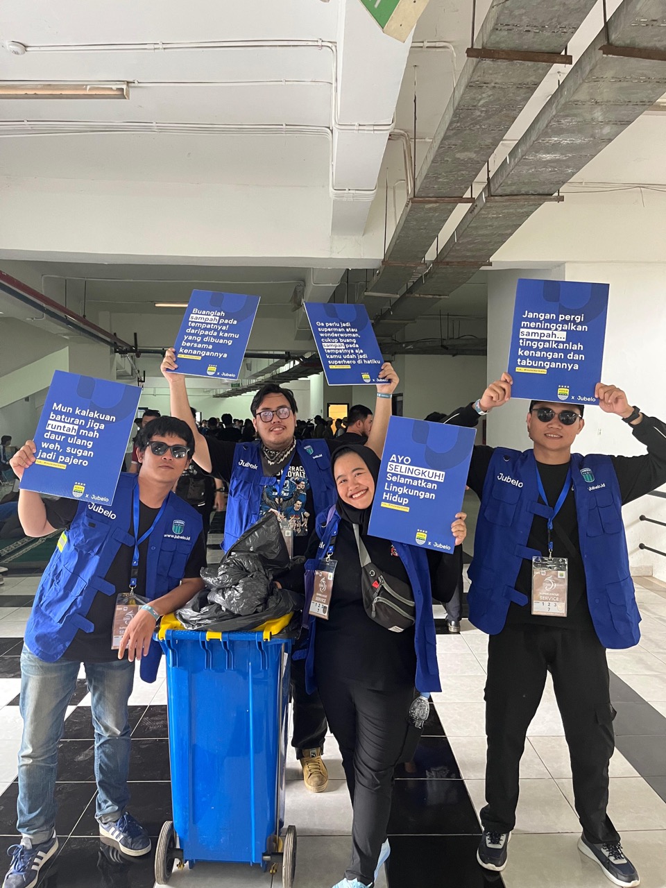 Tim kampanye lingkungan